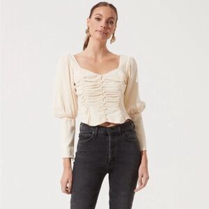 ASTR Cream Top Button down